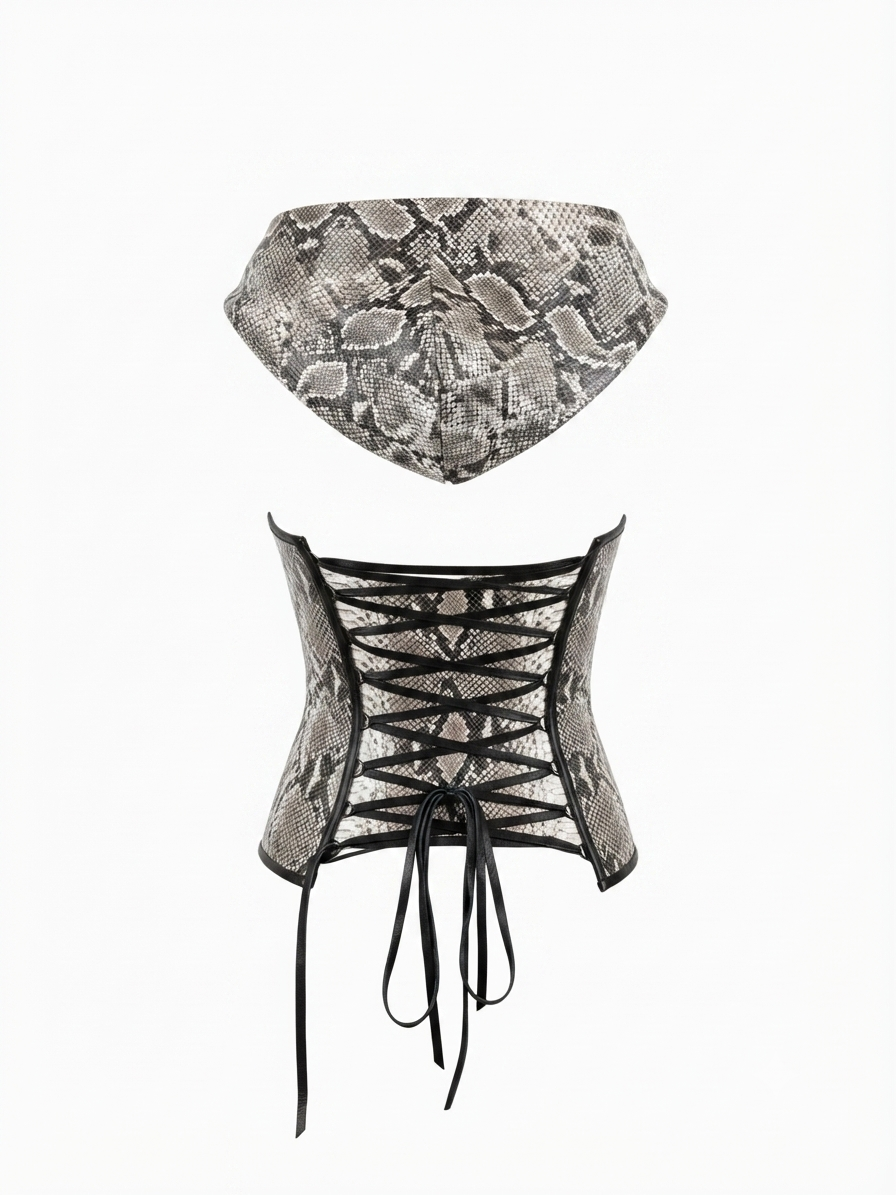 Dos Nu Capuche Serpent – vue du dos lacé corset